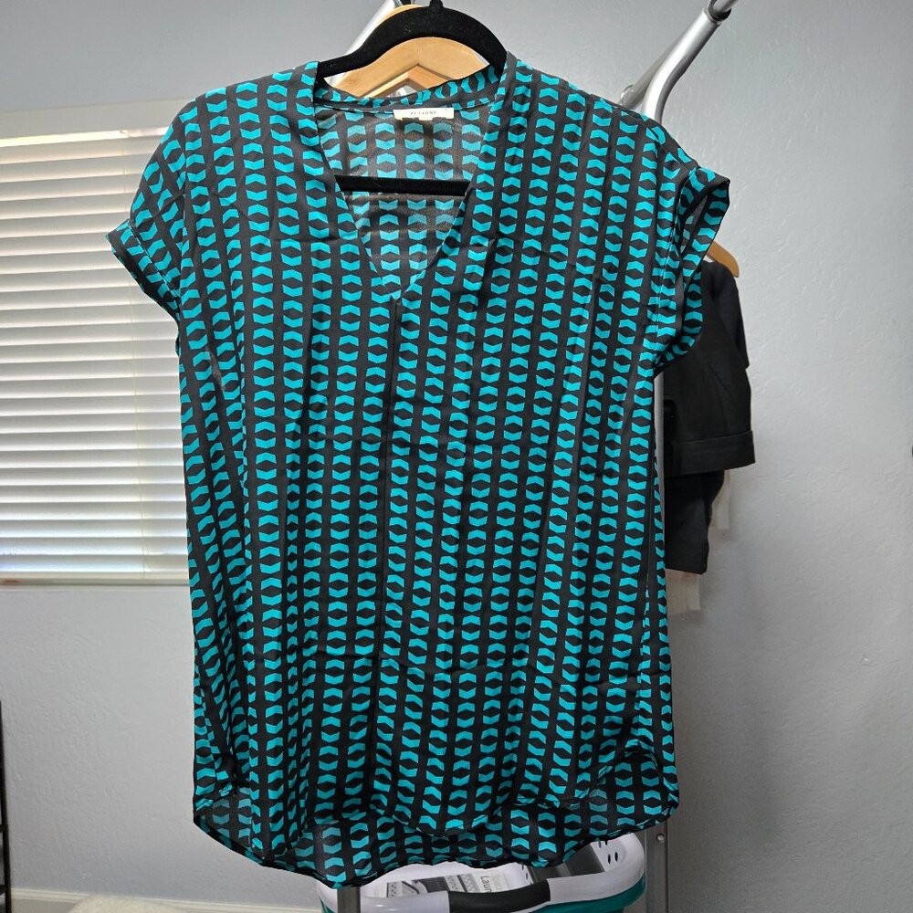 Pleione Teal & Black Blouse SP – Easy, Chic & Versatile